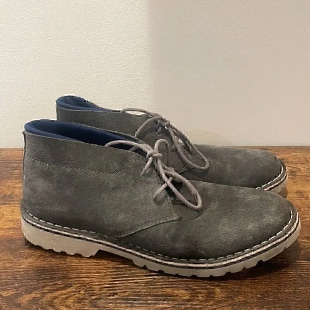 Kenneth Cole gray suede lace up boots size 9.5 men